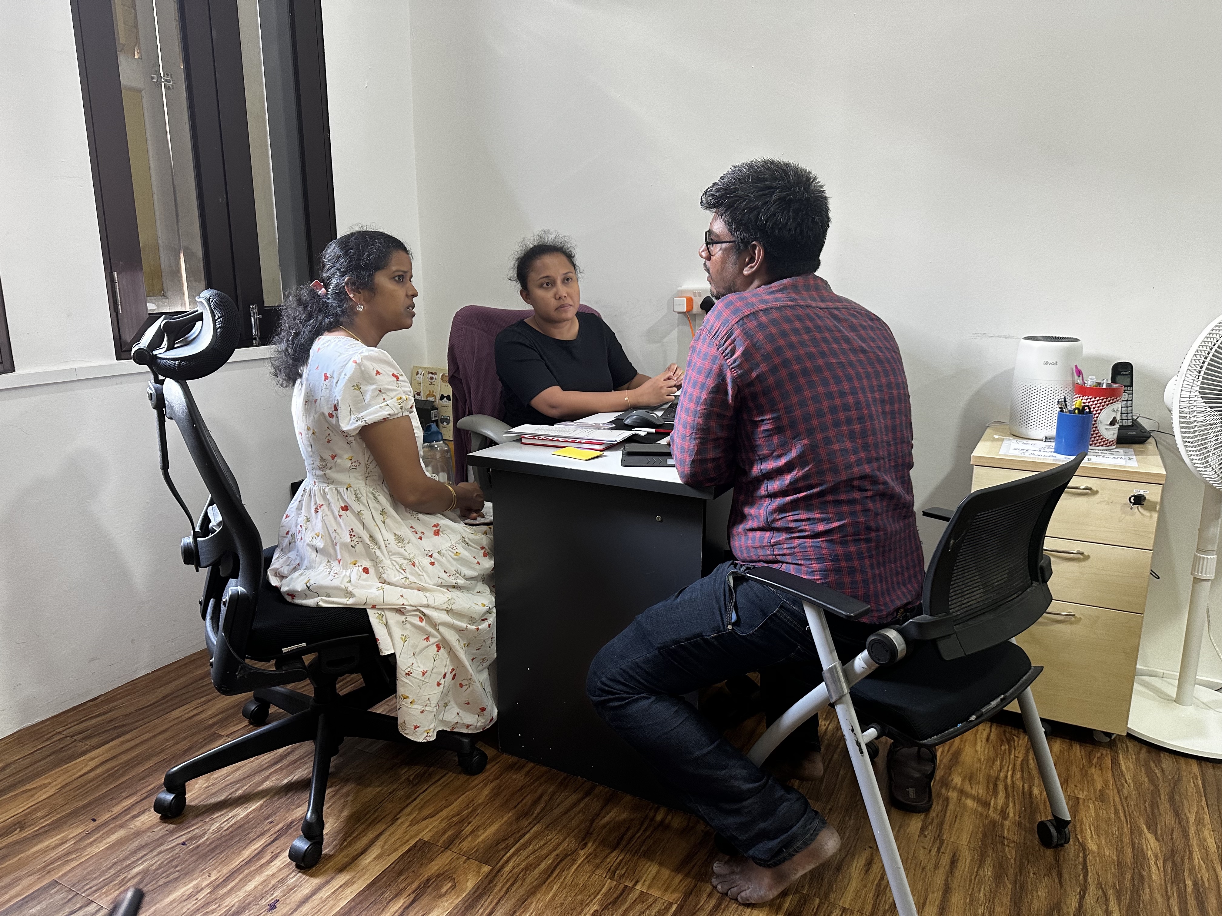 Migrant Worker Helpdesk ca9fca65805552f3
